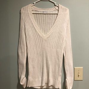 3/$25 White GAP sweater XS